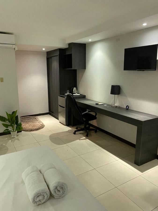 פרמריבו Hotel Ritzz מראה חיצוני תמונה