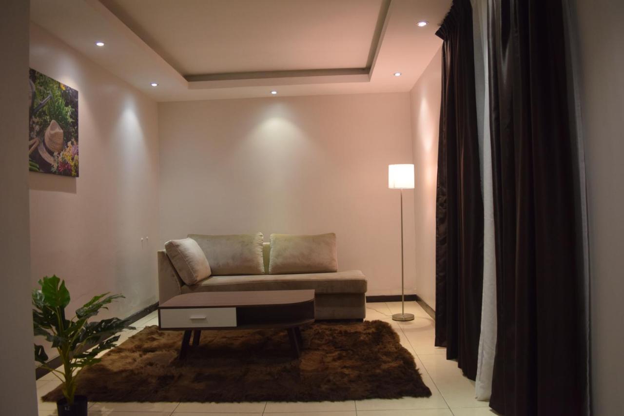 פרמריבו Hotel Ritzz מראה חיצוני תמונה