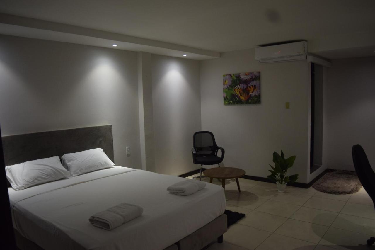 פרמריבו Hotel Ritzz מראה חיצוני תמונה