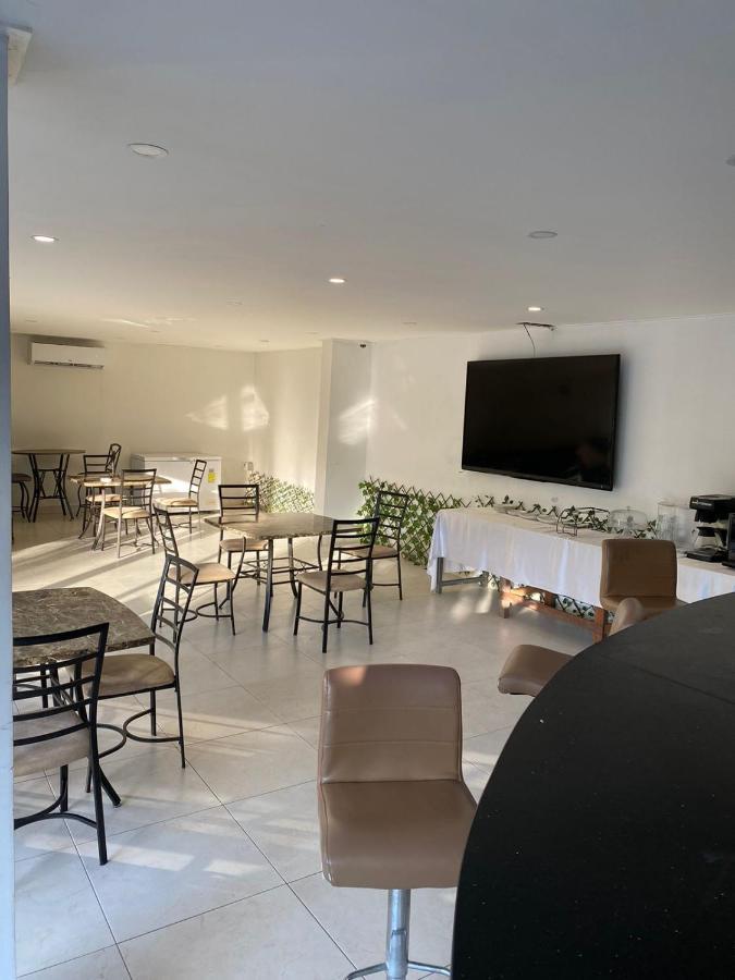 פרמריבו Hotel Ritzz מראה חיצוני תמונה